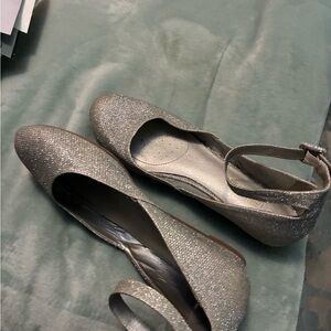 Dream Pairs Silver Glitter Flats